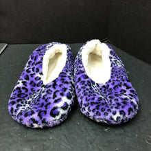 Load image into Gallery viewer, Women's Animal Print Slippers

