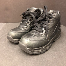 Load image into Gallery viewer, Boys High Top Shoes
