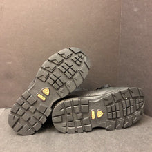Load image into Gallery viewer, Boys High Top Shoes
