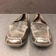 Load image into Gallery viewer, Boys Dragon Shoes
