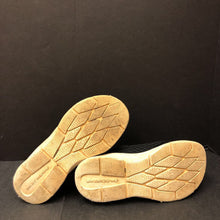 Load image into Gallery viewer, Girls Velcro Sneakers
