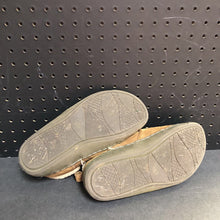 Load image into Gallery viewer, Men's Slippers
