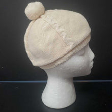 Load image into Gallery viewer, Girls Winter Hat
