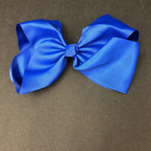 Load image into Gallery viewer, Solid Hairbow Clip
