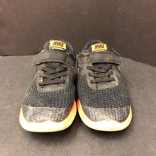 Load image into Gallery viewer, Girls Revolution 4 Sneakers
