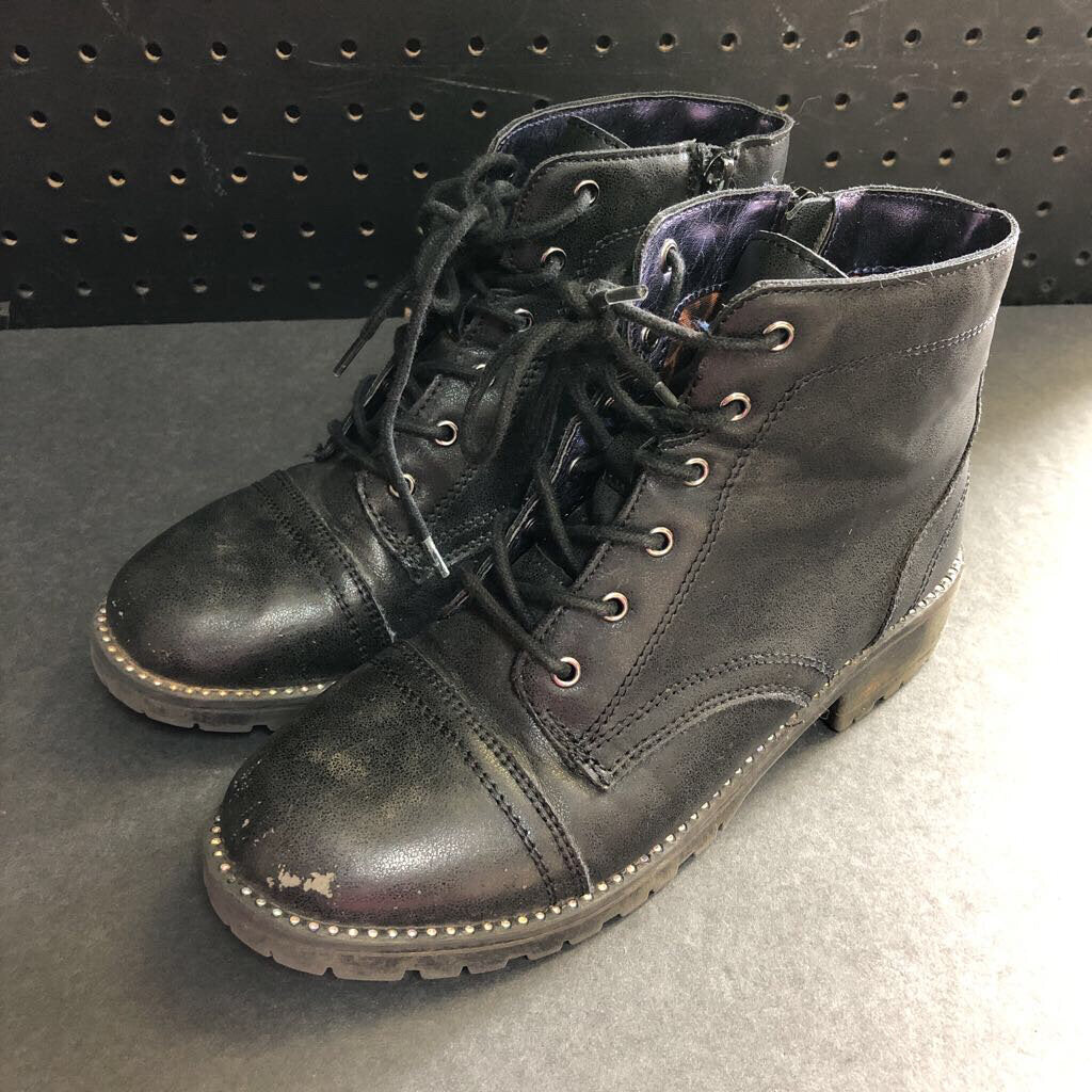 Girls Boots