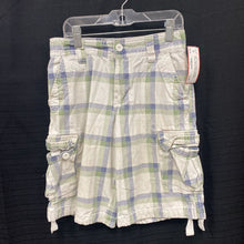 Load image into Gallery viewer, Plaid Cargo Shorts
