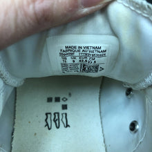Load image into Gallery viewer, Women&#39;s Sparkly All-Star Sneakers
