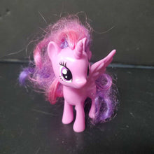 Load image into Gallery viewer, 2pk Rarity &amp; Twilight Sparkle Ponies
