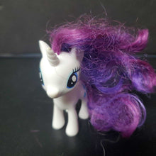 Load image into Gallery viewer, 2pk Rarity &amp; Twilight Sparkle Ponies
