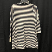 Load image into Gallery viewer, Striped Flower Tunic
