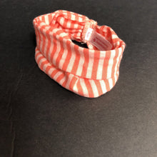 Load image into Gallery viewer, Striped Scarf for 18" Doll
