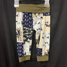 Load image into Gallery viewer, Deer Camo Pants
