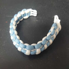 Load image into Gallery viewer, Paracord Bracelet
