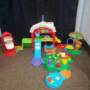Grow & Learn Farm playset