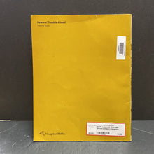 Load image into Gallery viewer, Lyle, Lyle, Crocodile (Bernard Waber) (Houghton Mifflin) -paperback reader
