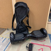 Load image into Gallery viewer, Hoverboard Scooter w/ Carrying Bag (HuvTrax)
