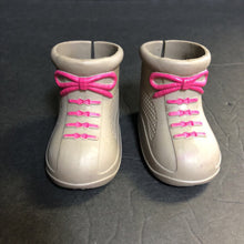 Load image into Gallery viewer, Hiking Boots for 18" Doll
