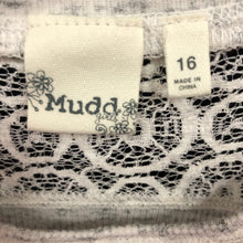 Load image into Gallery viewer, Lace Top
