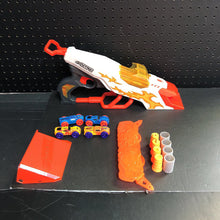 Load image into Gallery viewer, Nitro DoubleClutch Inferno Car Launcher Gun w/Cars &amp; Accessories
