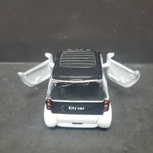 Load image into Gallery viewer, Pull &amp; Go City Car
