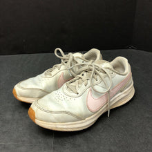 Load image into Gallery viewer, Girls Varsity Sneakers

