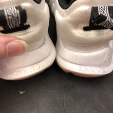 Load image into Gallery viewer, Boys Giannis Immortality Basketball Sneakers
