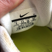 Load image into Gallery viewer, Womens Sideline IV Cheerleading Shoes
