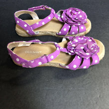 Load image into Gallery viewer, Girls Polka Dot Sandals
