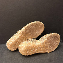 Load image into Gallery viewer, Girls Sparkly Flats
