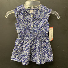 Load image into Gallery viewer, Pattern Button Tunic
