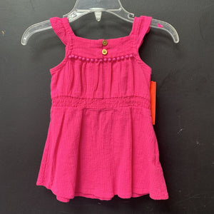 Sleeveless dress