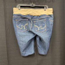 Load image into Gallery viewer, Denim shorts
