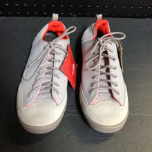 Load image into Gallery viewer, Womens Base Camp Approach Shoes (NEW)
