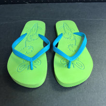 Load image into Gallery viewer, Girls Flip Flops
