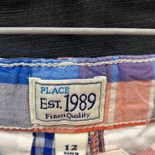 Load image into Gallery viewer, Plaid Shorts

