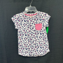 Load image into Gallery viewer, Animal Print Top
