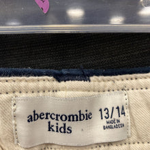 Load image into Gallery viewer, Cargo shorts
