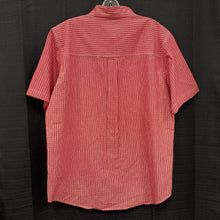 Load image into Gallery viewer, Plaid button down shirt
