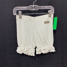 Load image into Gallery viewer, Star Ruffle Bottom Shorts
