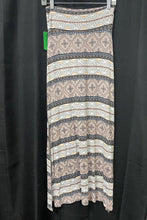 Load image into Gallery viewer, Design full skirt

