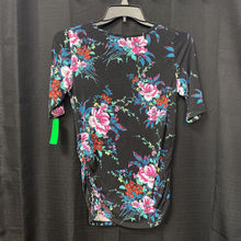 Load image into Gallery viewer, Flower Top
