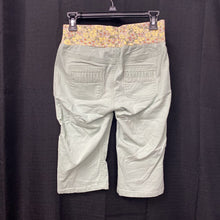 Load image into Gallery viewer, Flower Waistband Capris
