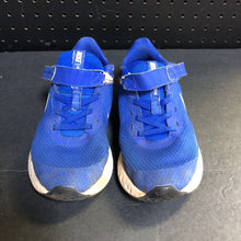 Load image into Gallery viewer, Boys Revolution 5 Flyease Running Sneakers
