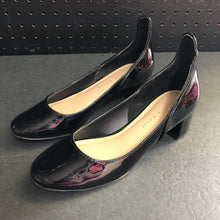 Load image into Gallery viewer, Girls Valletti Pump Shoes (Kelly &amp; Katie)
