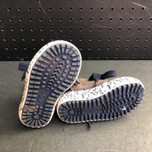 Load image into Gallery viewer, Boys Zip Up Shoes
