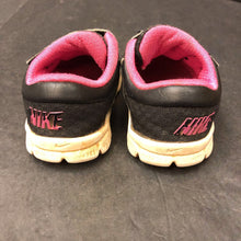 Load image into Gallery viewer, Girls Velcro Sneakers
