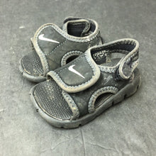 Load image into Gallery viewer, Girls Sandals
