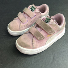 Load image into Gallery viewer, Girls Velcro Sneakers
