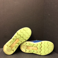 Load image into Gallery viewer, Boys Velcro Sneakers
